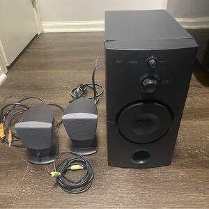 Harman Kardon Desk/TV Speakers